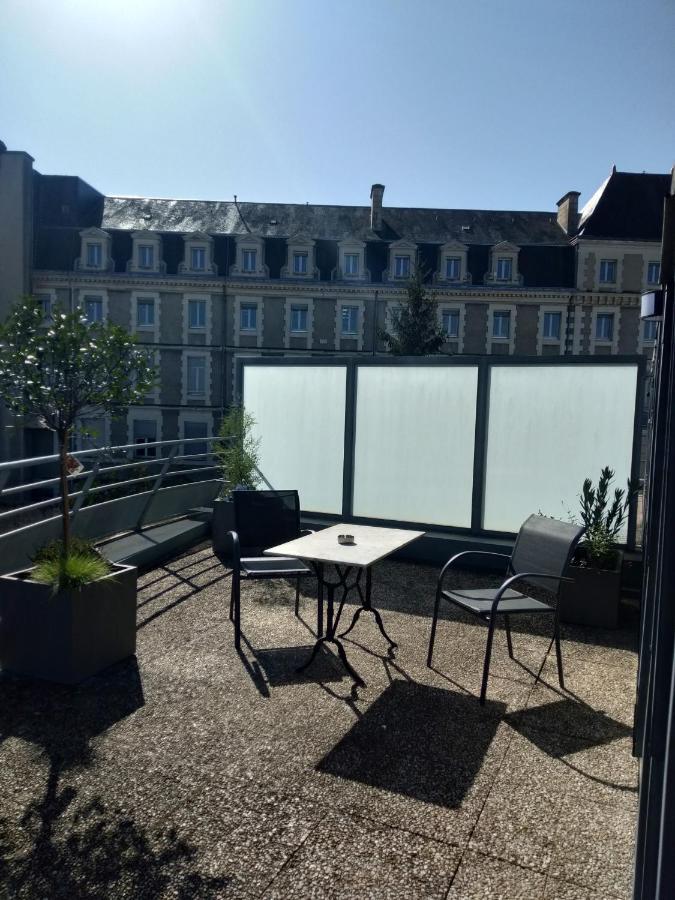 Le Carmelite Lejlighed Poitiers Eksteriør billede